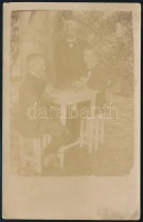 cca 1910 Sakkozó társaság, fotólap / Chess players 9x14 cm