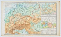 Keil-Riecke: Schul atlas. Gera, 1896. Hofmann. Egészvászon védőborítóval, fűzés belül elvált.