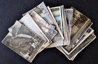 1929-1970 Gáspár Vilmos, egy világutazó eszperantista érdekes útinaplója. Több száz oldal a javarészt a 30-as évek tett utazásokról. Fotók, képeslapok, bélyegek, levélzárók és rengeteg pecsét az út állomásairól. Minden