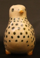 Gádor István (1891 - 1984): Galamb, mázas kerámia, 9,5 x 15,5 x 5,5