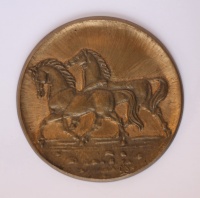 Csontos László (1925 - 2013): Lovak, öntött bronz, 87 mm