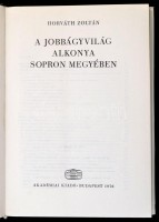 Horváth Zoltán: A jobbágyvilág alkonya Sopron megyében. Bp., 1976.  Akadémiai Kiadó. A megye összes települése viaszpecsét-lenyomatainak fényképtábláival és leírásaival, valamint térkép és táblázat mellékletekkel. Kiadói