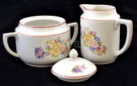 Zsolnay virágmintás porcelán teás készlet, jelzett, matricás, kopásnyomokkal