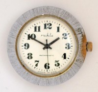 Ruhla érdekes retro karóra szíj nélkül. Működő állapotban d:38 mm