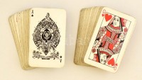 1933 Türelemjáték. Kompletten, eredeti dobozában, szép állapotban / Selected patience games in origina box