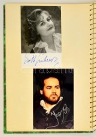 Énekesek, operaénekesek aláírásgyűjteménye. 16 db aláírt fotó, képeslap, szórólap füzetbe rendezve. Demis Roussos, Jurij Szimonov, Mario Malagnini.