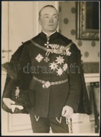 1928 Bárcziházi Bárczy István (1882-1952 miniszterelnöki hivatal államtitkár-helyettese, fotó Kallós Oszkár műterméből, hátoldalán feliratozva, 23x17 cm