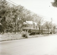1963 Budapest, X. ker., kőbányai városképek, utcafotók, épületfelvételek, 21 db szabadon felhasználható vintage negatív, 4x4 cm és 6x6 cm között