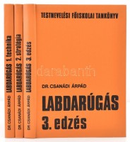 Dr. Csanádi Árpád: Labdarúgás 1-3. kötet. Testnevelési Főiskolai tankönyv. Bp.,1978, Sport. Negyedik, átdolgozott kiadás. Kiadói egészvászon-kötés, jó állapotban.