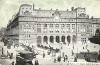 Paris, Gare Saint-Lazare / railway station, autobus, automobile, crowd (EK)