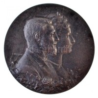 Franciaország 1896. 'Fülöp Orleáns hercege és Habsburg-Lotaringiai Mária Dorottya főhercegnő házassága alkalmából' peremén jelzett Ag emlékérem. Szign.: F. Vernon (20,65g/36mm) T:2 kis ü.France 1896. 'Marriage of Prince Philippe,