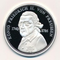 Németország 1992. 'II. Porosz Frigyes - Német királyok' jelzett Ag emlékérem, tanúsítvánnyal (20g/0.999/40mm) T:PPGermany 1992. 'Friedrich II. von Preußen - Deutsche Könige' hallmarked Ag medallion with certificate (20g/0.999/40mm) C:PP