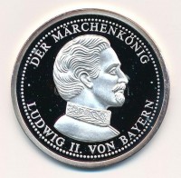 Németország 1995. 'II. Lajos születésének 150. évfordulója - Német királyok' jelzett Ag emlékérem, tanúsítvánnyal (8,5g/0.999/30mm) T:PP patinaGermany 1995. '150. Geburstag König Ludwigs II. - Deutsche Könige' hallmarked Ag