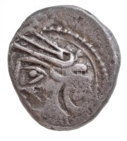 Kelták / Gallia Kr. e. ~II-I. század Ag római Quinarius imitációja (1,91g) T:2-Celtic Tribes / Gaul 2nd-1st century BC Ag imitation of Roman Quinarius (1,91g) C:VF