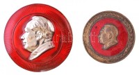 Kína DN 'Mao Ce-tung' (2xklf) fém és műanyag jelvény (36mm/28mm) T:2China ND 'Mao Zedong' (2xdiff) metal and plastic badge (36mm/28mm) C:XF