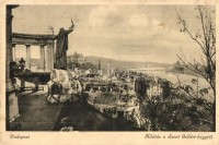 Budapest I. Kilátás a Szent Gellért-hegyről, Szent Gellért-szobor, távolban az Országház. Gárdony és Fenyvesi kiadása (Rb)