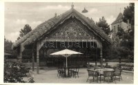 Hajmáskér, Helyőrségi tiszti kaszinó 'Bokréta' nyári helyisége, kert. Foto Kollár (EK)