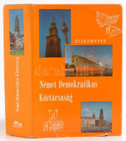 Lindner László: Német Demokratikus Köztársaság. Bp., 1981, Panoráma. Kiadói egészvászon kötés, sérült papír védőborítóban, egyébként jó állapotban.
