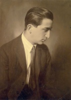 FENYŐ György (1906-?) festőművész portréja. Székely Aladár felvétele.