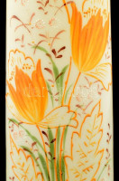 cca 1910 Fújt tejüveg váza, részben kézzel festett, kis karcolásokkal, csorba és jelzés nélkül, m: 32,5 cm