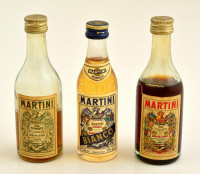 3 db Martinis üveg, tartalommal, köztük 2 bontatlan, 50 ml