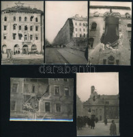 1956 Forradalom Budapest utcáin (Nagy körút, Rákúczi út Szent Rókus kápolna..stb), rajta tankokkal, ágyukkal, 13 db fotó, 9x6 cm.