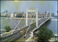 cca 1969 Budapest, Villamos az Erzsébet hídon, vintage negatív, 4,5x6 cm