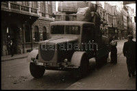 cca 1951 Teherautó előlről, hátulról, oldalról, 4 db vintage negatív Fekete György (1904-1990) budapesti fényképész hagyatékából, 24x36 mm