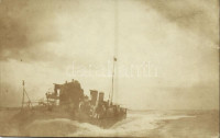 Az Osztrák-Magyar Haditengerészet torpedónaszádja, matrózok a fedélzeten / K.u.K. Kriegsmarine Torpedoboot, Matrosen / WWI Austro-Hungarian Navy torpedo boat, mariners on board. photo