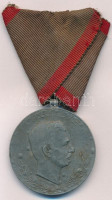 1918. 'Sebesültek Érme nem hadieszköztől sérültek számára' cink kitüntetés mellszalaggal, peremén 'W&A 1918'. Szign.: R. Placht T:2,2-Hungary 1918. 'Medal for Soldiers Wounded out of Combat' zinc decoration with ribbon, 'W&A