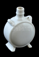 Zsolnay mini kulacs, fehér mázas porcelán, jelzett, apró gyári repedéssel, m: 7,5 cm