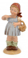 Bertram porcelán kislány. Kézzel festett, jelzett, kis kopásokkal. 19,5 cm
