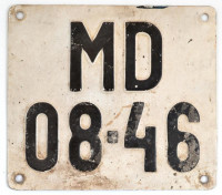 Régi motorkerékpár rendszám, 16,5×18,5 cm