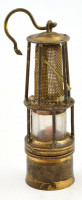 Mini bányászlámpa, kopásnyomokkal, m. 5 cm