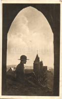Kassa, Kosice; Na zivota skautov: Na vezi nad mestom / látkép cserkész fiúval / view with scout boy (EB)