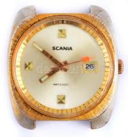 Scania mechanikus óra, működik, zománcozott mutatókkal, szíj nélkül, üveglapja karcos, d: 3,4 cm