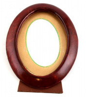 Ovális fa gyertyatartó, sérült támasztóval, belső méret: 11×8 cm, külső méret: 15×11,5 cm