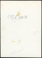 1936 Kinszki Imre (1901-1945) budapesti fotóművész hagyatékából, jelzés nélküli vintage fotó, a szerző által datálva (Patakban játszó gyerekek), 8x5,8 cm