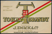 J. Zwack & Co. Tokay Brandy címke, gyűrődéssel