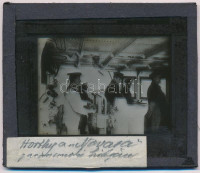 cca 1916 Horthy Miklós az SMS Novara hadihajó parancsnoki hídján. Üvegnegatív. 10x8 cm