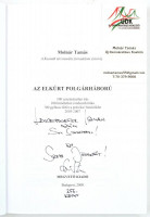 Molnár Tamás: Polgárháború. Az elkúrt polgárháború. 100 cenzurázatlan írás, 100 kíméletlen rendszerkritika, 100 gyilkos döfés a politikai bűnözőkbe. 2005-2007. Bp., 2008., Magvető. Kiadói papírkötés. A szerző, Molnár