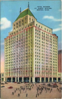 Boston (Massachusetts), Hotel Manger, at north station, automobiles