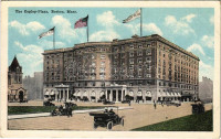 Boston (Massachusetts), the Copley Plaza, automobiles