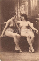Erotic lesbian nude ladies. Largache Série 6.