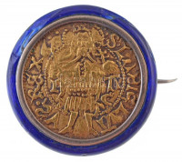 1490-1516. Aranyforint Au 'II. Ulászló' brossá átalakítva (br.6,92g) T:2Hungary 1490-1516. Goldgulden Au 'Wladislaus II' made into a brooch (br.6,92g) C:XFHuszár: 760., Unger I.: 598.a