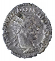 Római Birodalom / Róma / I. Philippus 244-249. Antoninianus Ag (2,75g) T:2Roman Empire / Rome / Philippus I 244-249. Antoninianus Ag 'IMP M IVL PHILIPPVS AVG / SECVRIT ORBIS' (2,75g) C:XFRIC IV-3 48b.
