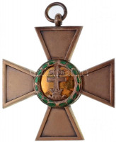 1935. 'Magyar Arany Érdemkereszt' aranyozott Ag kitüntetés fémjel nélkül, mellszalag nélkül T:1-,2 zománchiány, apró ph.Hungary 1935. 'Hungarian Golden Cross of Merit' gold plated Ag decoration without hallmark and ribbon C:AU,XF