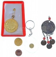 5db-os vegyes emlékérem, zseton, bizsu tétel, közte Halmágyi István (1897-1987) 1959. 'Louis Braille Emlékérem 1809-1959 / Vakok és Gyengénlátók Országos Szövetsége' aranyozott Br emlékérem mellszalag nélkül (35mm) + DN 1Ft mini