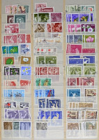 Jugoszlávia több példányos előrendező az 1945-1980 közötti időszakból, közte rengeteg motívum, hozzá kevés Horvátország, 2 db 10 lapos nagyalakú berakóban
