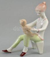 Aquincumi porcelán macis kislány figura, jelzett, kézzel festett, hibátlan m:14cm